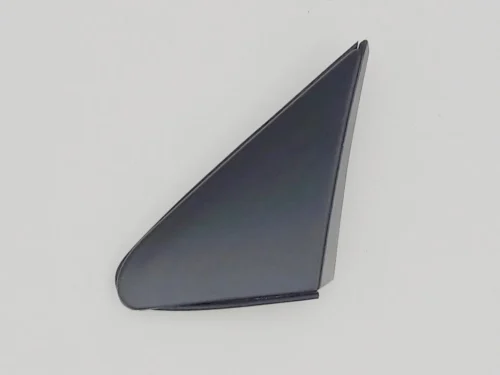 yaris-i-zaslepka-trojkat-blotnik-lewy-przod-01-05-a60118-0d010-ed-car.pl-6325786