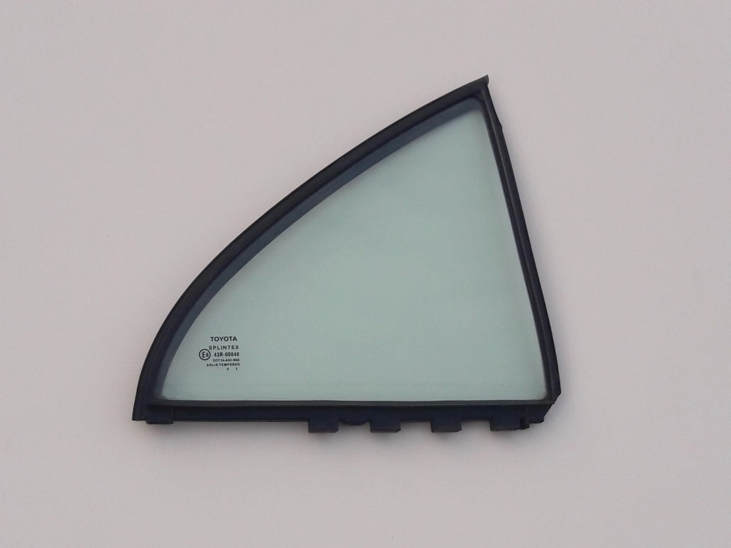 avensis-ii-t25-lb-sedan-szyba-drzwi-prawy-tyl-03-68123-05050-68188-05030-ed-car.pl-4887771