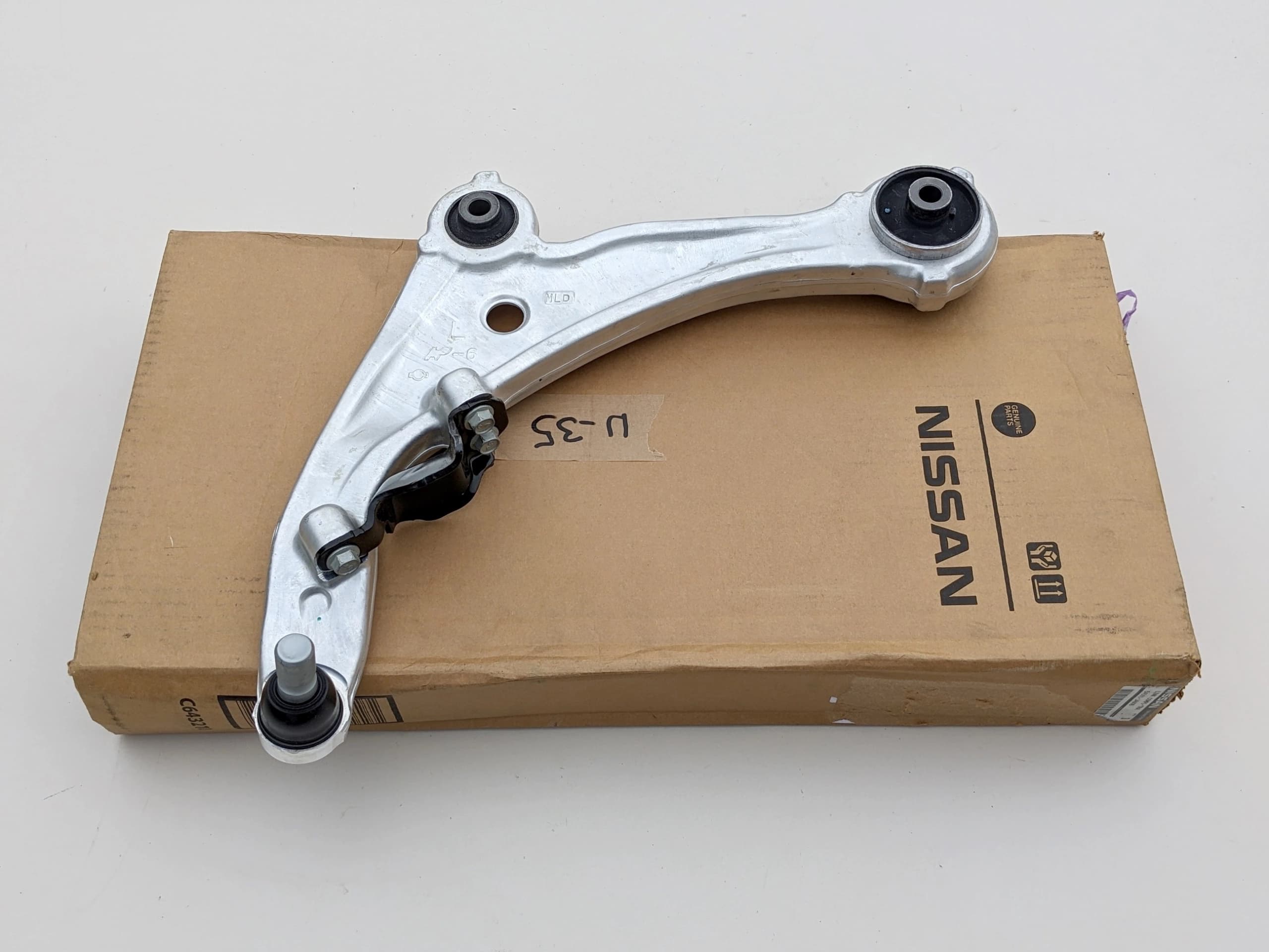 nissan-altima-l32-32-iv-wahacz-lewy-przod-07-12-54501-ja00b-54501ja00b-ed-car.pl-6159048