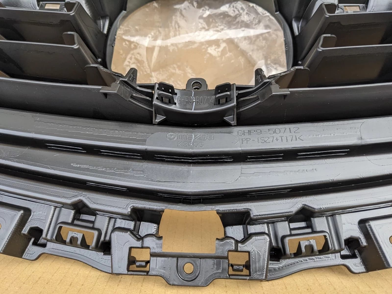 mazda6-iii-gj-gl-atrapa-grill-zderzaka-przod-12-14-ghp9-50-712e-ghp9-b0714-ed-car.pl-6288748