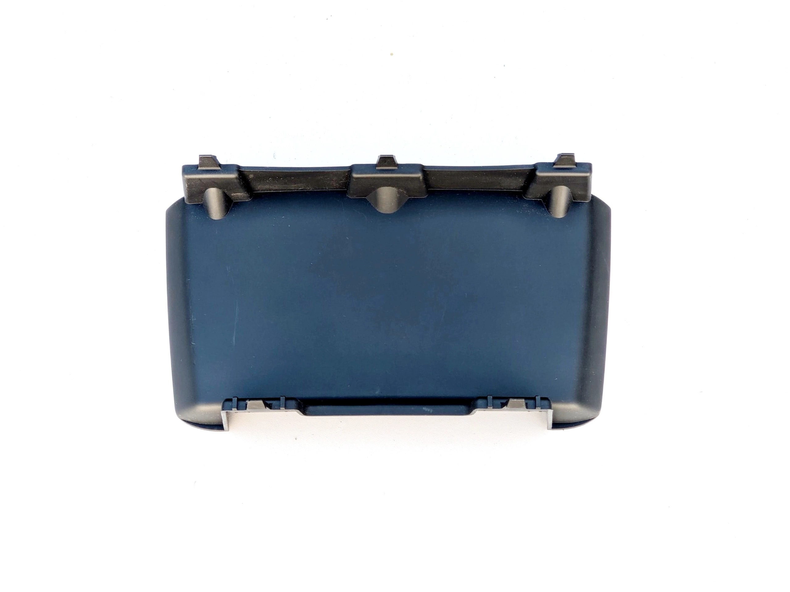 デストレーガ Peugeot 2008 I zaślepka atrapa pod radar przód 13- Ed-car.pl
