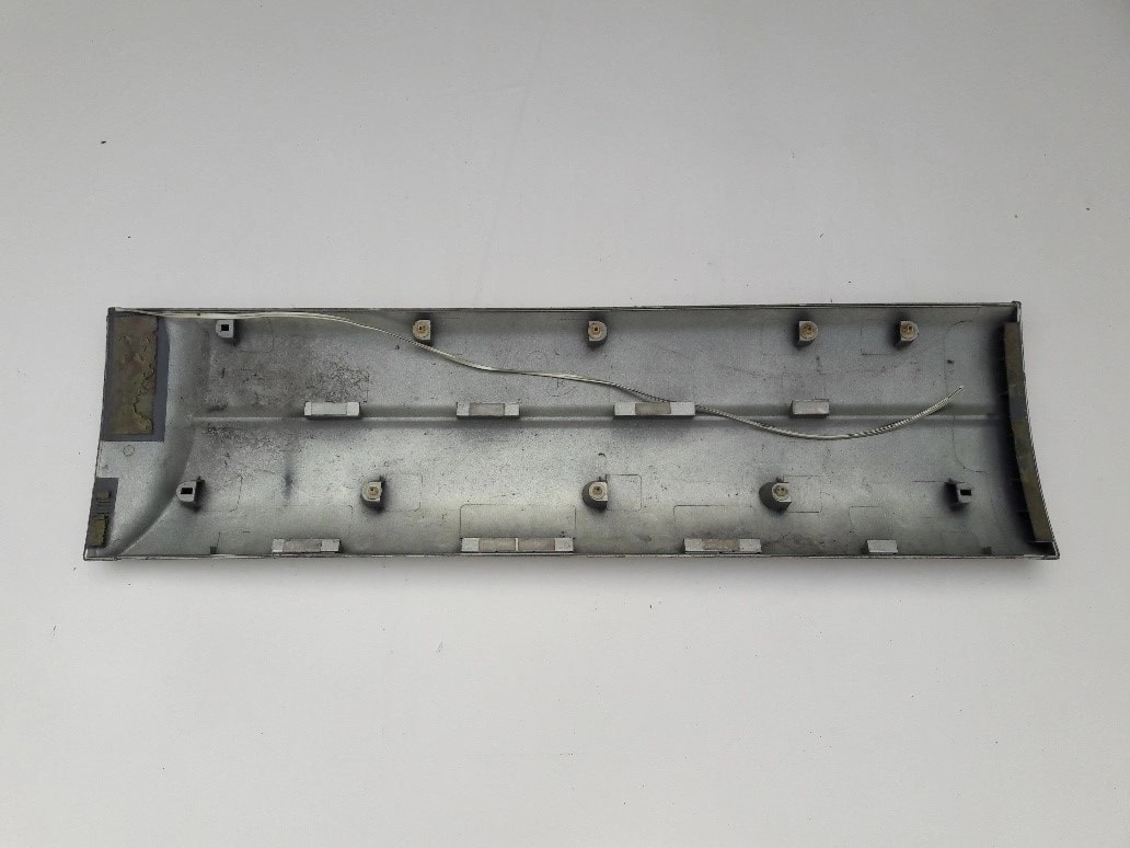 suzuki-grand-vitara-listwa-drzwi-prawy-przod-98-05-77581-65da0-77580-65da0-ed-car.pl-4889106