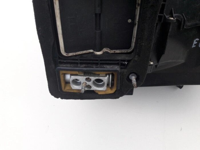 prod_6254823_2_316b9e8f2_large-ed-car.pl.jpg
