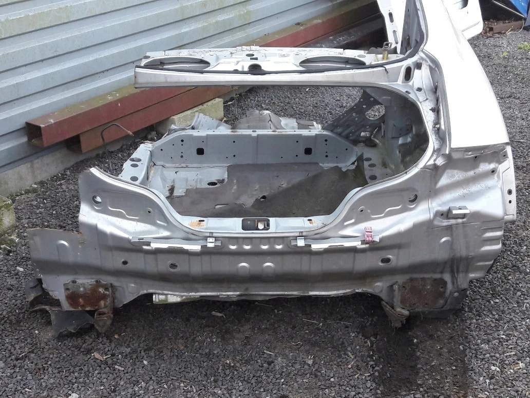 infiniti-g35-coupe-cwiartka-sciana-pas-tyl-02-07-brak-informacji-ed-car.pl