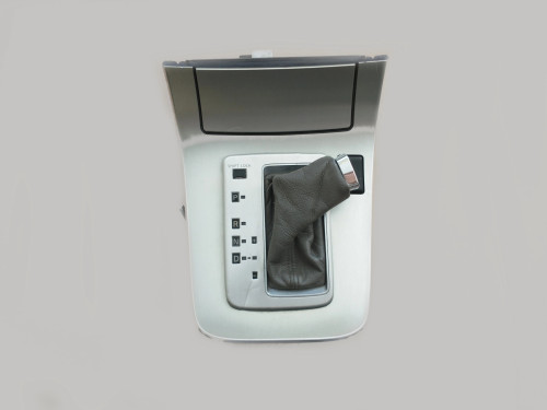 infiniti-g35-oslona-mieszek-biegow-popielniczka-k13751-1a323-k13751-7w000-ed-car.pl-4889351