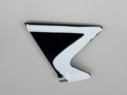 infiniti-q30-qx30-oslona-listwa-blotnika-prawy-tyl-78127-5da0a-rh-ed-car.pl-5496286