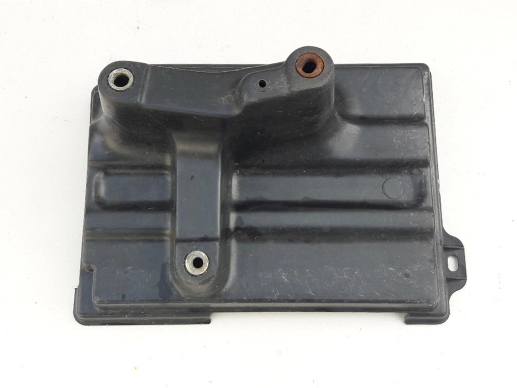 lexus-is200-is300-obudowa-akumulatora-99-74431-51010-ed-car.pl-6669077