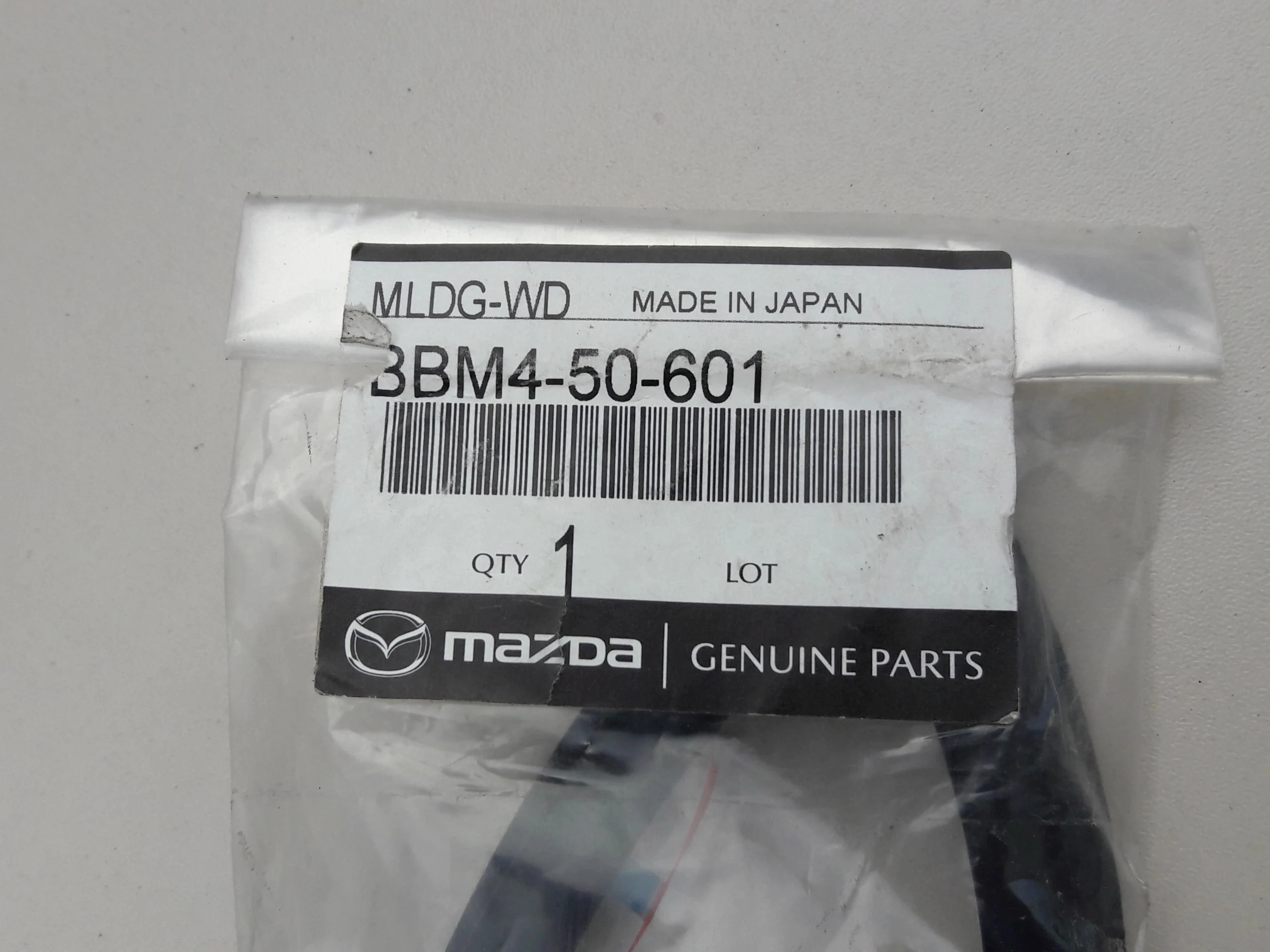 mazda-3-ii-bl-uszczelka-klin-szyby-czolowej-08-13-bbm4-50-601-ed-car.pl-6669208