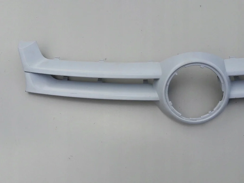vw-golf-v-1k0-atrapa-grill-zderzaka-przod-03-09-1k0853653-1k-ed-car.pl-4862412