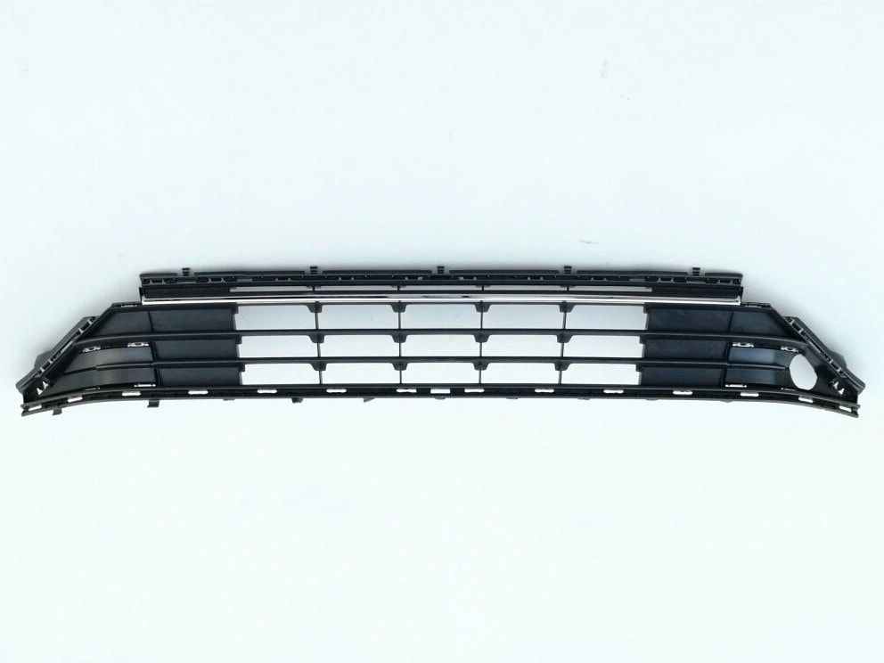 vw-golf-vii-5g-lift-kratka-atrapa-zderzaka-przod-5g0853677p-ed-car.pl-4862047