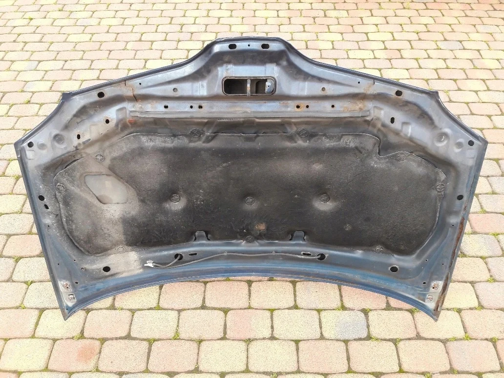 almera-tino-maska-podbitka-przod-00-06-bt3x379-bt3x379-ed-car.pl-4865946