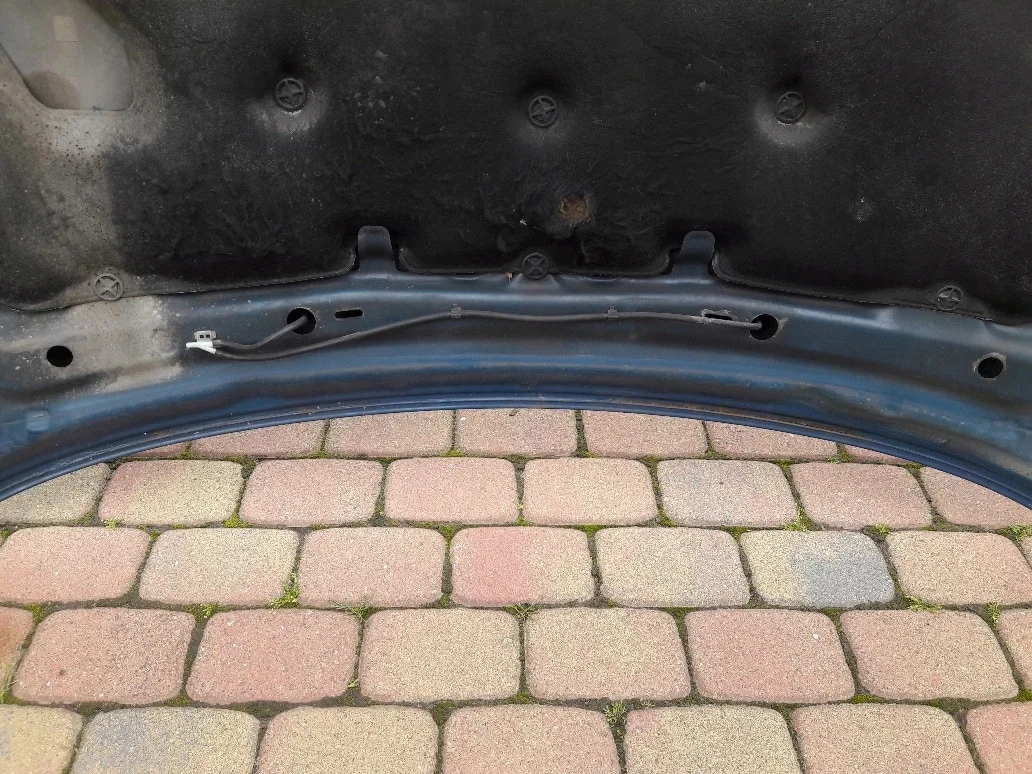 almera-tino-maska-podbitka-przod-00-06-bt3x379-bt3x379-ed-car.pl-4865946
