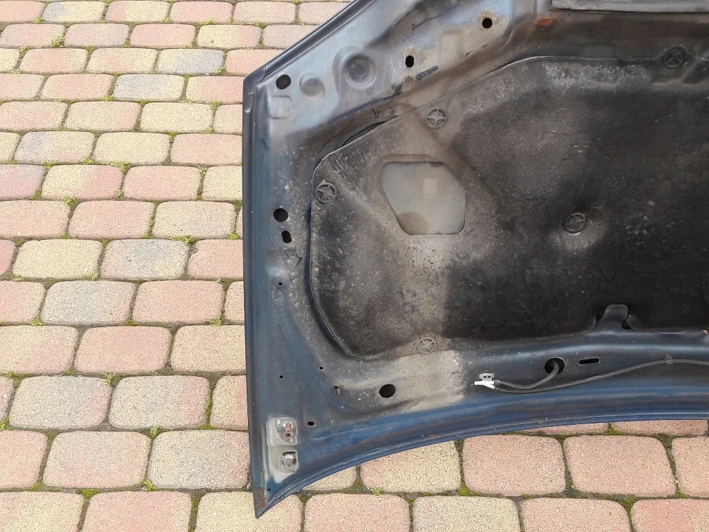 almera-tino-maska-podbitka-przod-00-06-bt3x379-bt3x379-ed-car.pl-4865946