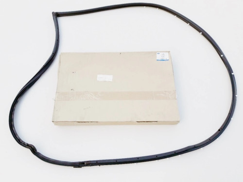 ford-fiesta-vi-mk7-uszczelka-drzwi-prawy-przod-08-8a61-a20530-at-8a61a20530at-ed-car.pl-6677272