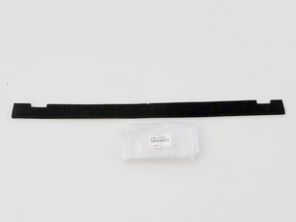 prius-iii-uszczelka-wygluszenie-wentylatorow-09-a16561-37010-ed-car.pl-6677285