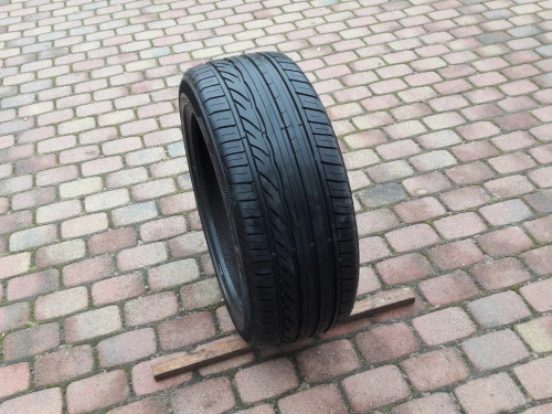 dunlop-sp-sport-01-opona-letnia-26545r21-2654521-104w-na-lato-ed-car.pl-6749056