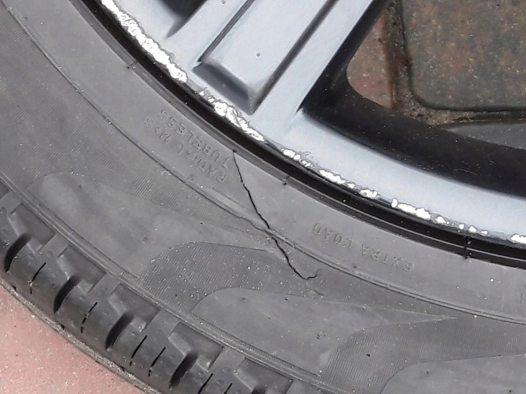 land-range-rover-sport-komplet-felg-felgi-9-5x21-et49-dk6m-1007-ca-ed-car.pl-4860774