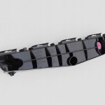 Prius IV XV50 ślizg zderzaka lewy przód 15-22