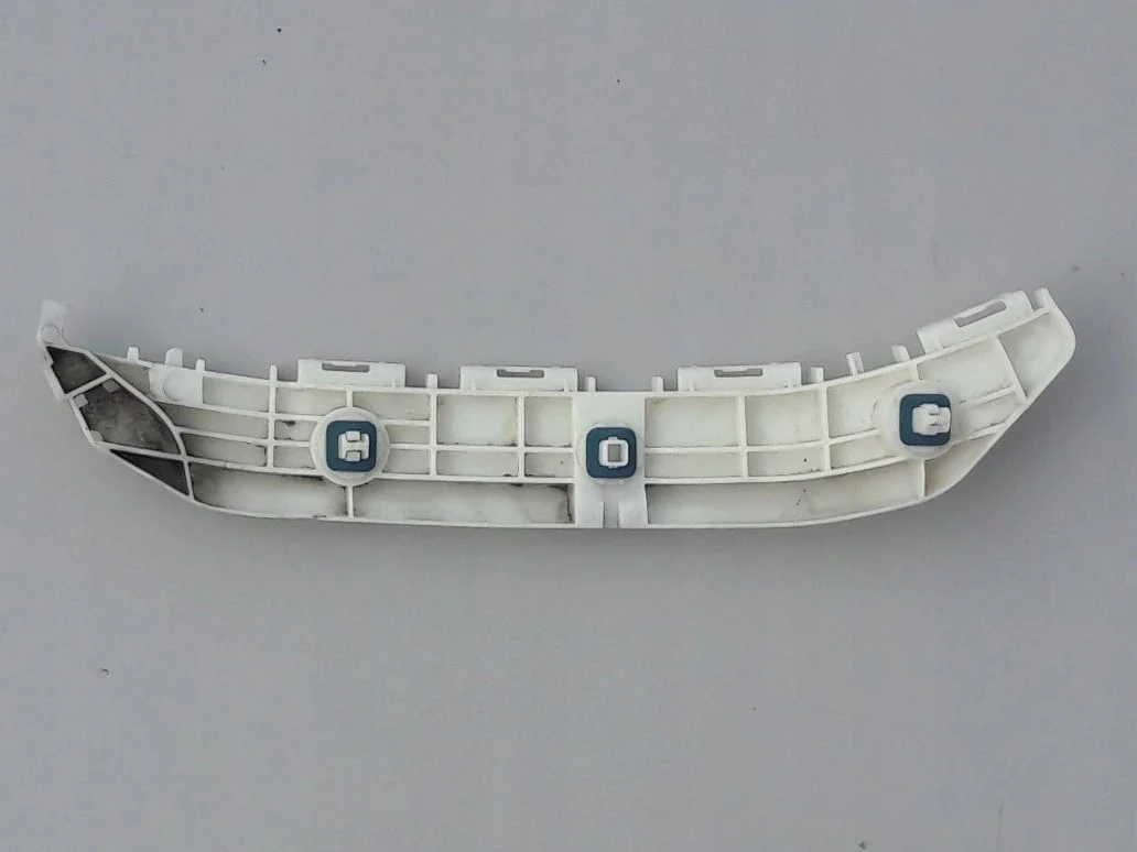 toyota-verso-s-p12-slizg-zderzaka-prawy-tyl-tylny-10-16-52575-52120-ed-car.pl-4864830