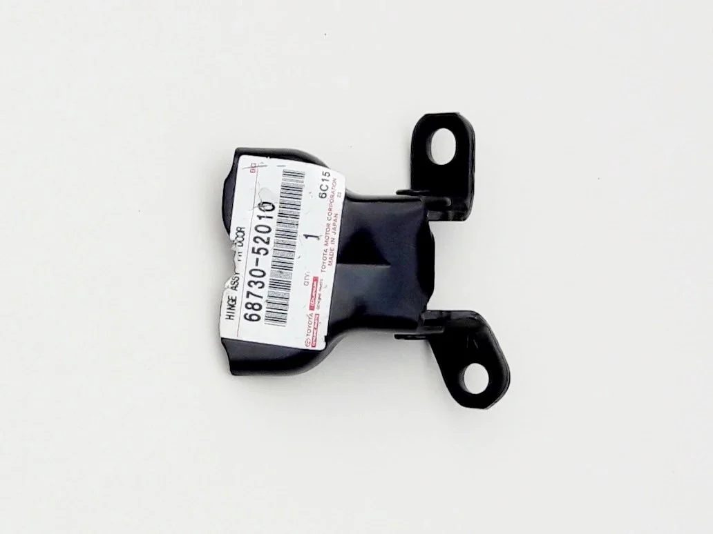 hilux-vii-corolla-e12-zawias-dol-drzwi-prawy-przod-05-a68730-52010-ed-car.pl