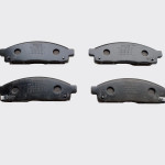 Mitsubishi L200 klocki hamulcowe przód 05-15