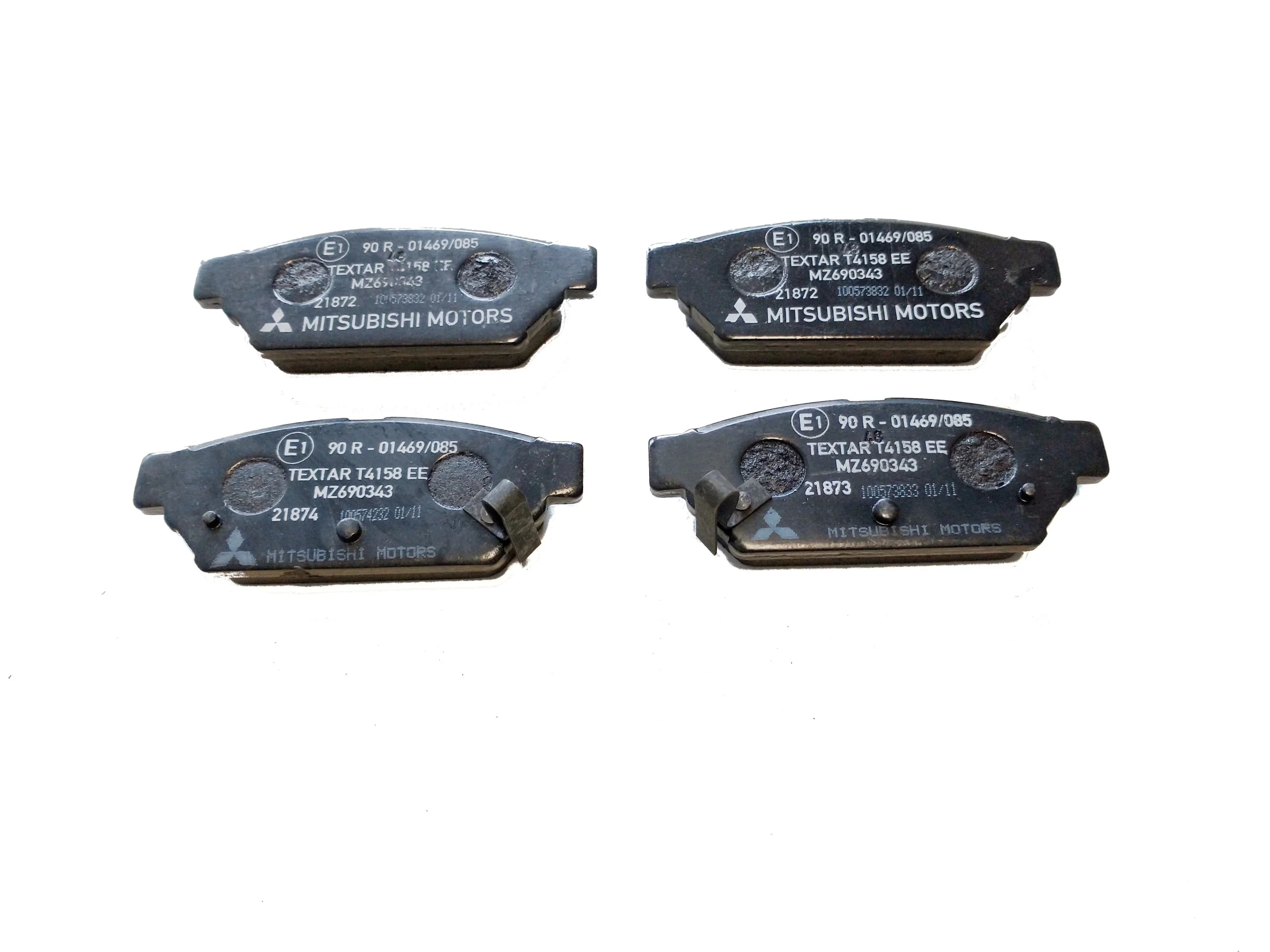 mitsubishi-lancer-v-colt-iv-carisma-klocki-hamulcowe-tyl-mz690343-ed-car.pl-6779522