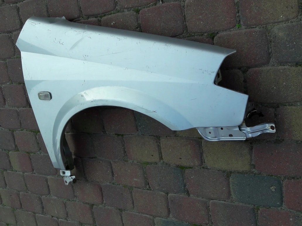 nissan-primera-p12-blotnik-prawy-przod-przedni-02-ed-car.pl-4860520