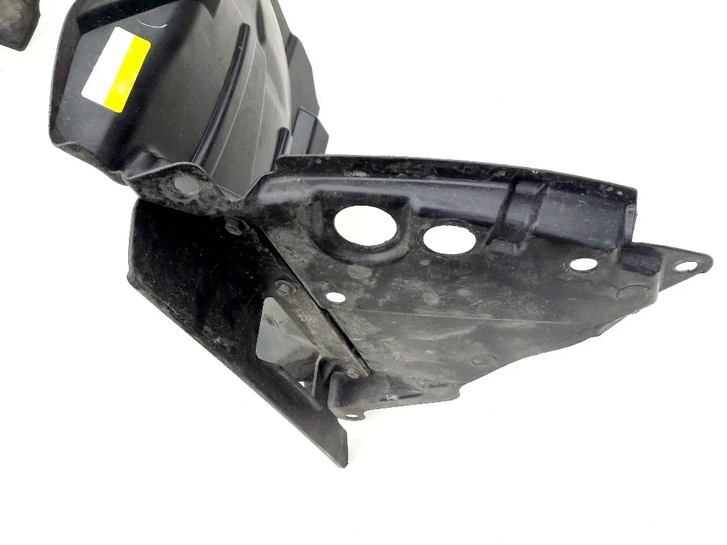 toyota-auris-ii-e18-chlapacz-nadkola-prawy-przod-12-18-53851-02110-ed-car.pl-6386272