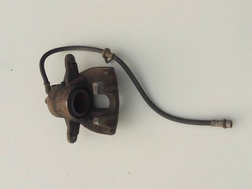 toyota-avensis-ii-t25-zacisk-lewy-prawy-przod-03-09-ed-car.pl-4889858