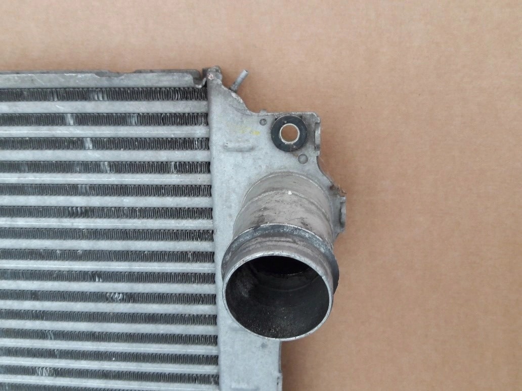 toyota-avensis-t25-corolla-intercooler-2-0-22-d4d-jd127100-2220-ed-car.pl-4863616