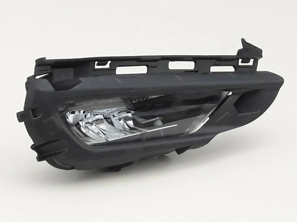 volvo-xc60-ii-swiatlo-drl-halogen-prawy-17-21-32337365-31425180-ed-car.pl
