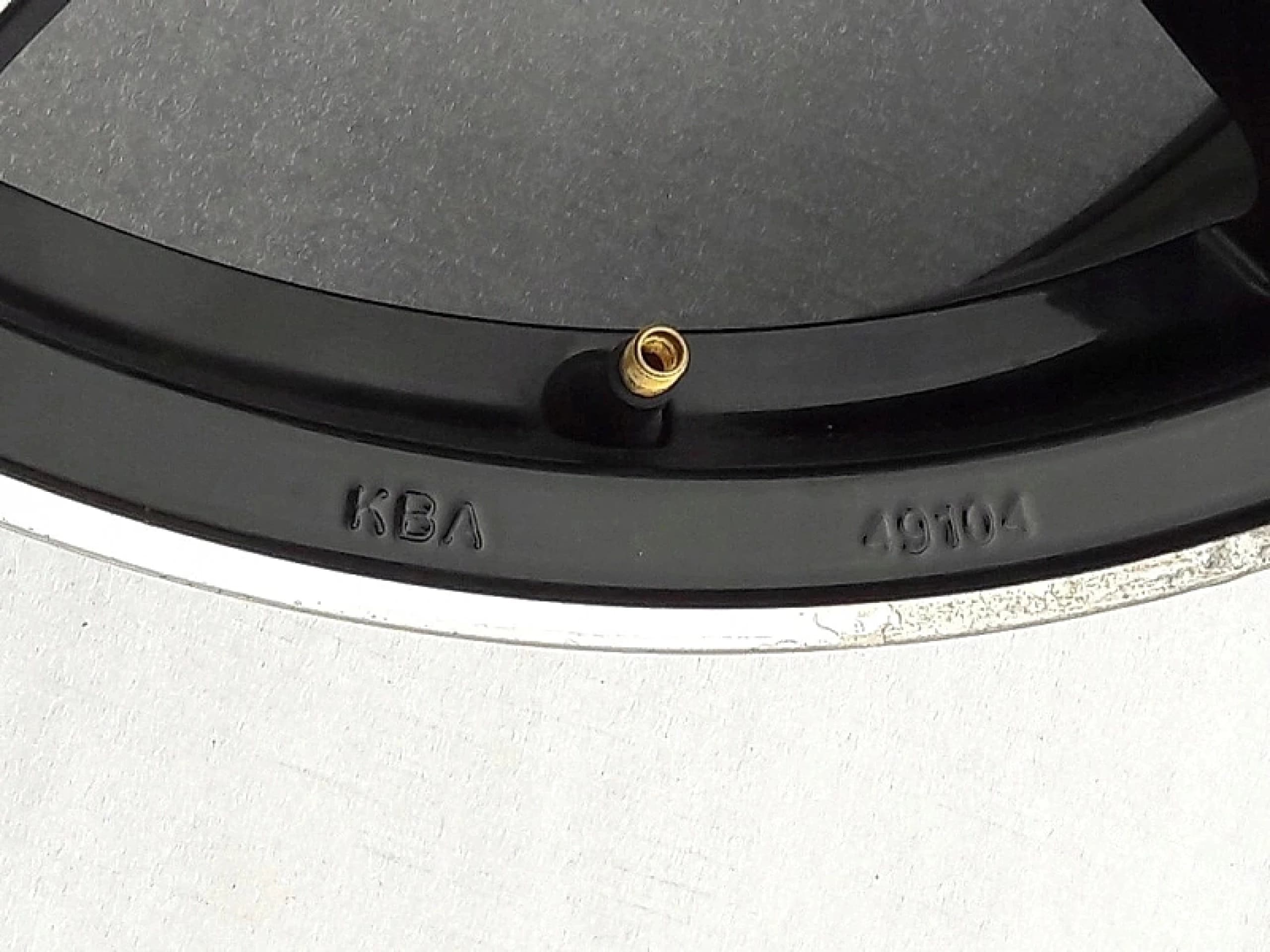 bmw-e60-f01-f02-f10-f30-x5-x6-felga-85x19-et35-mam11-8519-431-kba-49104-ed-car.pl-4861616