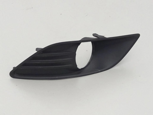 ford-focus-mk2-lift-ramka-halogenu-prawy-przod-07-11-8m51-r19952-aew-ed-car.pl-4890833