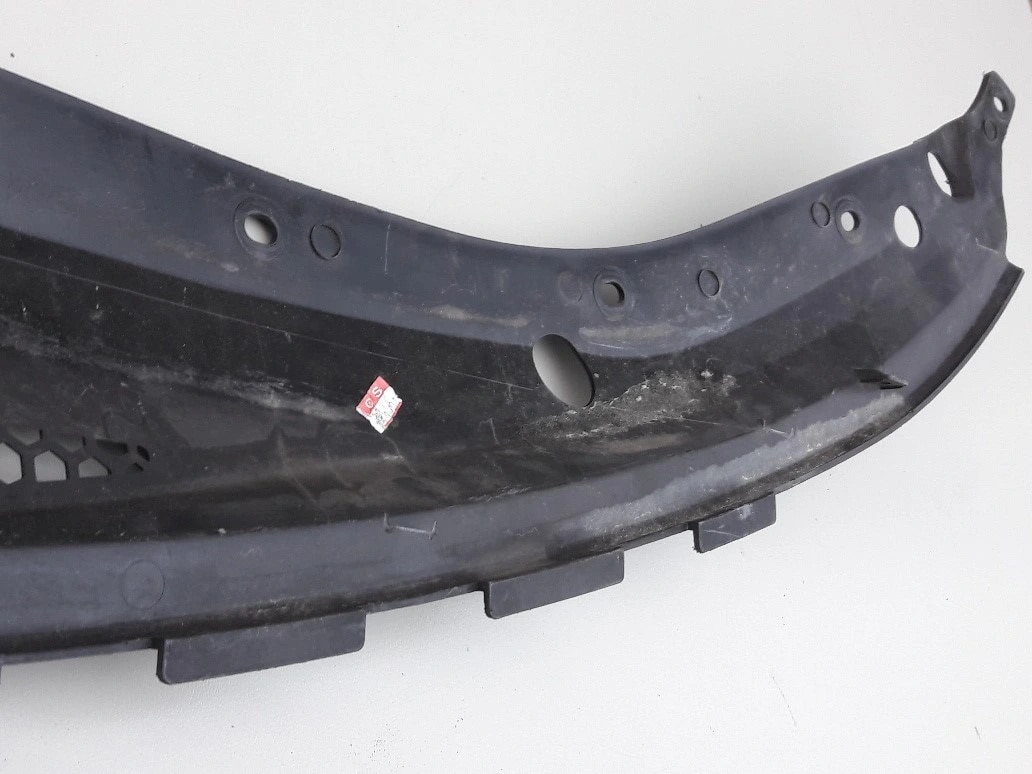 hyundai-h1-h-1-h300-oslona-pasa-pas-przod-08-15-86563-4h000-ed-car.pl-4864860