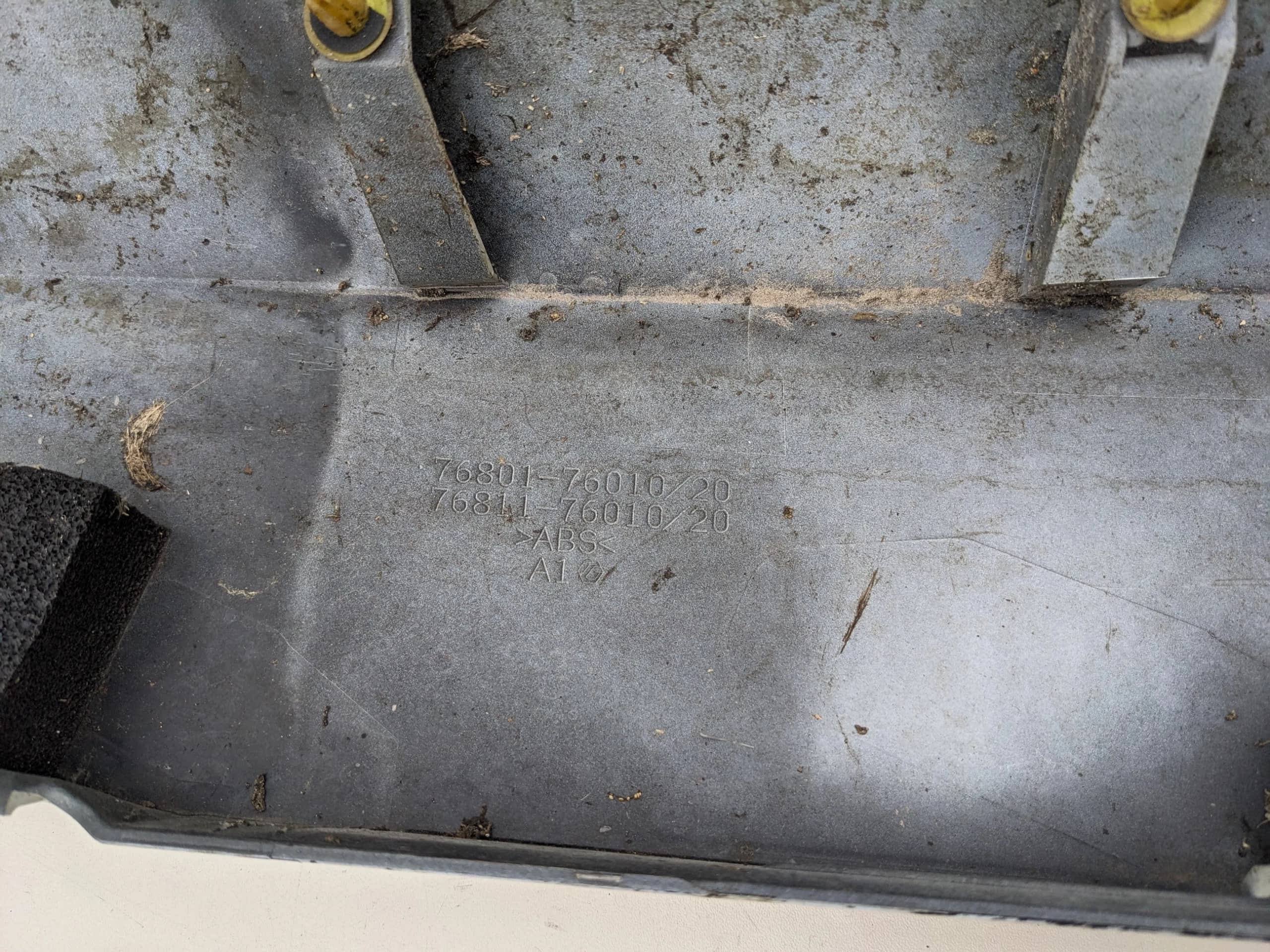 lexus-ct200h-listwa-blenda-klapy-tyl-tylnej-10-17-76801-76010-76811-76010-ed-car.pl-4888498