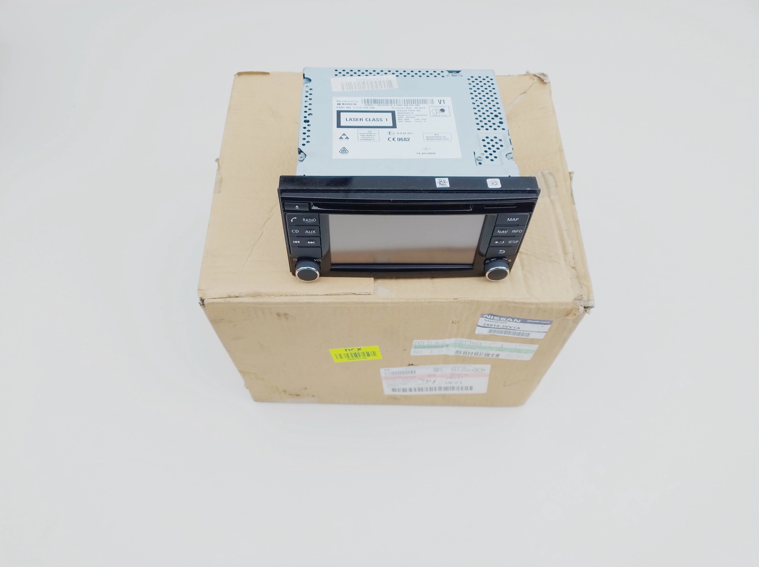 nissan-note-ii-e12-radio-odtwarzacz-cd-nawigacja-12-25915-3vv1a-7513750206-ed-car.pl-6850109