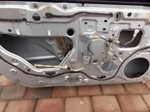 toyota-mr2-podnosnik-silniczek-szyby-lewy-99-07-69820-17070-ed-car.pl-4889593