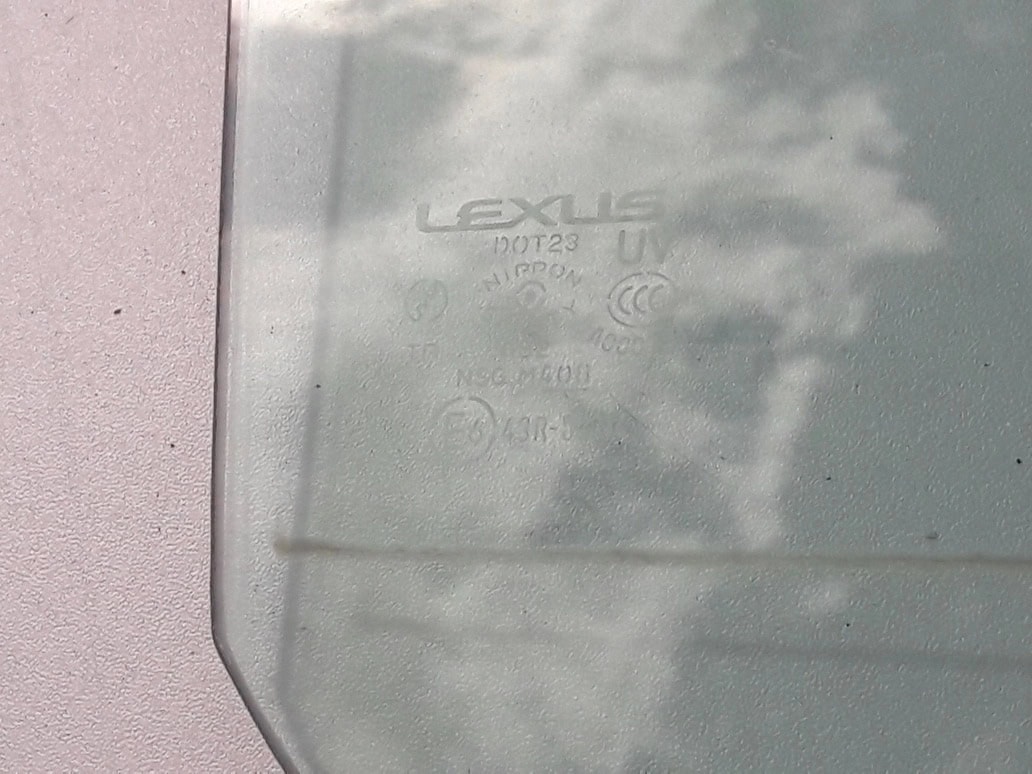 lexus-gs-iii-i-lift-szyba-z-drzwi-prawy-tyl-05-12-43r-00014-ed-car