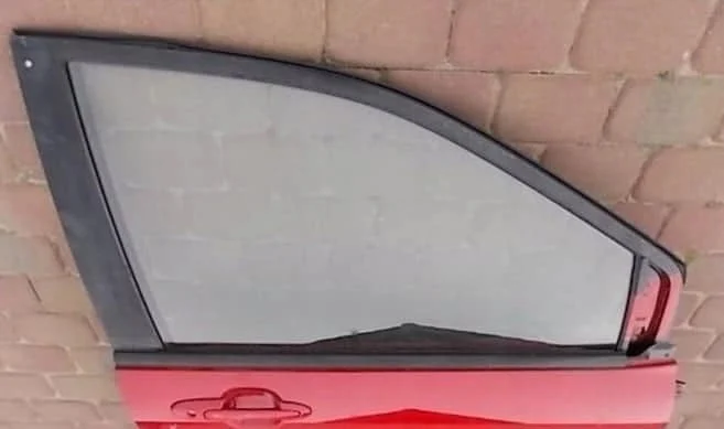 mazda-mpv-szyba-drzwi-prawy-przod-przednia-99-07-ed-car.pl-4889878