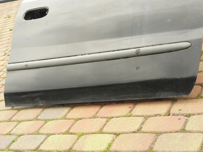 nissan-almera-tino-v10-drzwi-prawy-przod-00-06---ed-car.pl
