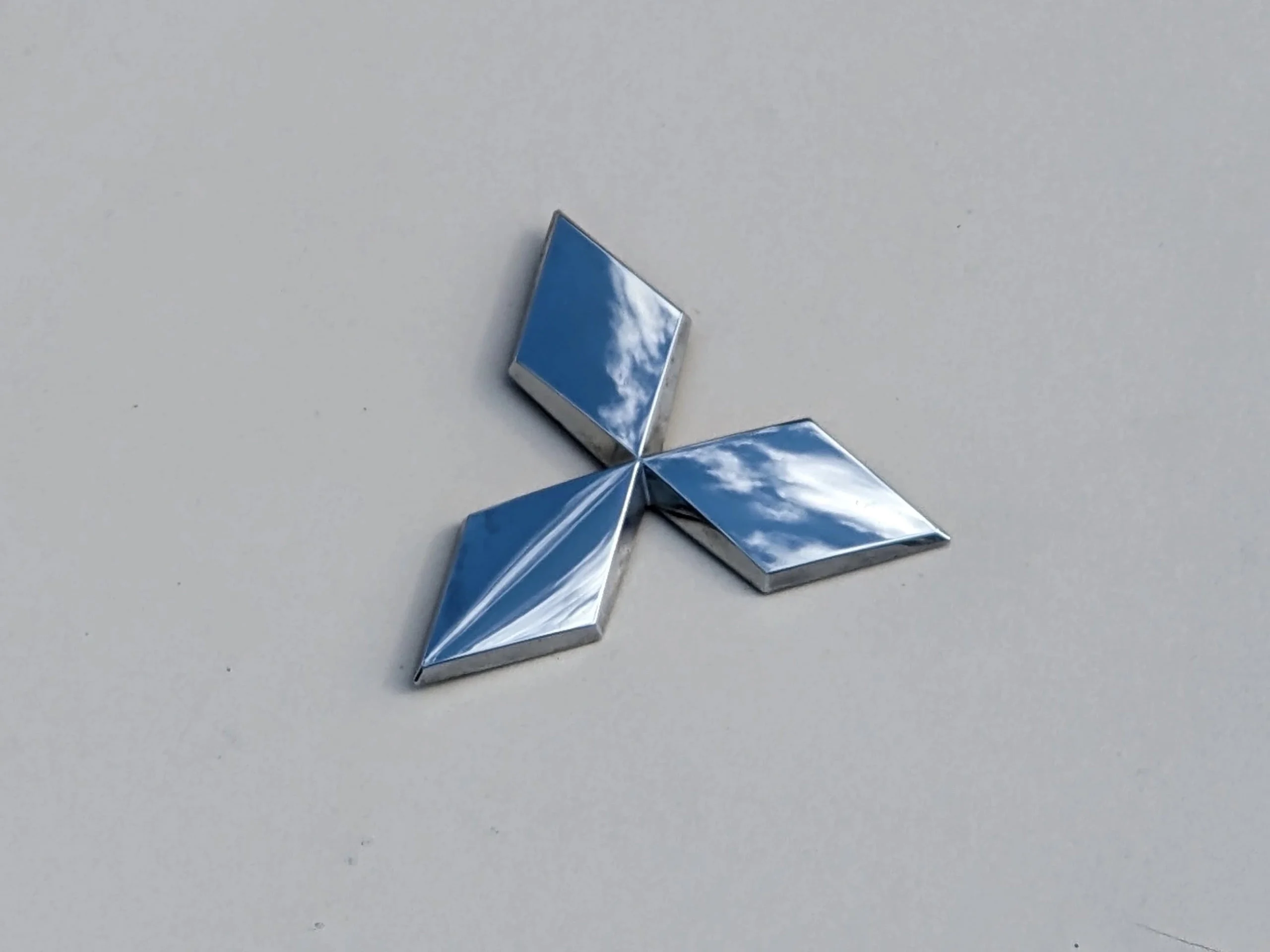 space-star-ii-lift-mirage-emblemat-znaczek-klapy-tyl-19-ed-car.pl-6887579