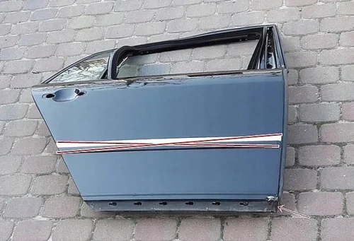 vw-phaeton-drzwi-prawy-tyl-tylne-szyba-listwa-02-07---ed-car.pl