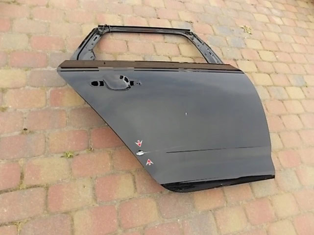 audi-a4-b9-kombi-avant-drzwi-prawe-prawy-tyl-tylne-15-19-8w9833052-ed-car.pl-4863619