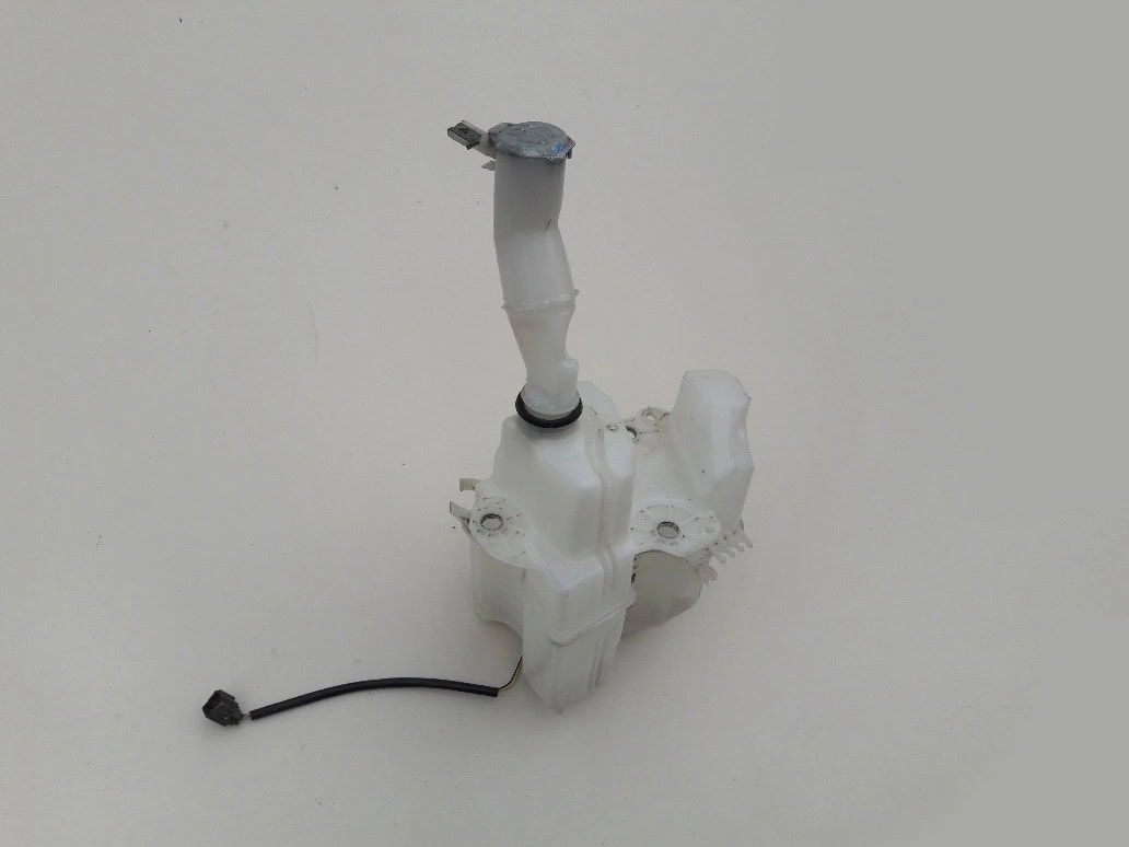 volvo-v70r-v70-ii-s60r-s60-zbiorniczek-plynu-spryskiwaczy-9178881-9484282-9178568-1763-ed-car.pl-4889166