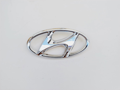hyundai-i30-ii-emblemat-znaczek-atrapy-grilla-11-14-86353-a5000-ed-car