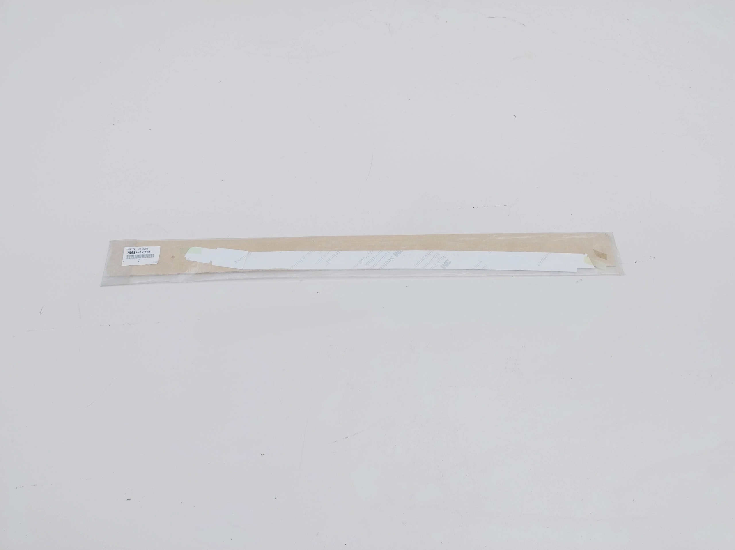 toyota-rav4-iii-naklejka-gorna-drzwi-prawy-tyl-05-12-75987-42030-ed-car.pl-6930326