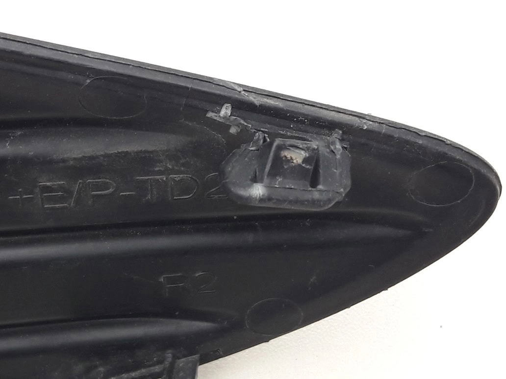 toyota-yaris-iii-2-lift-zaslepka-zderzaka-prawy-tyl-17-a52681-0d010-ed-car.pl-6200509