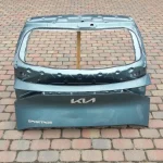 Kia Sportage V klapa blenda emblemat tył tylna 21-