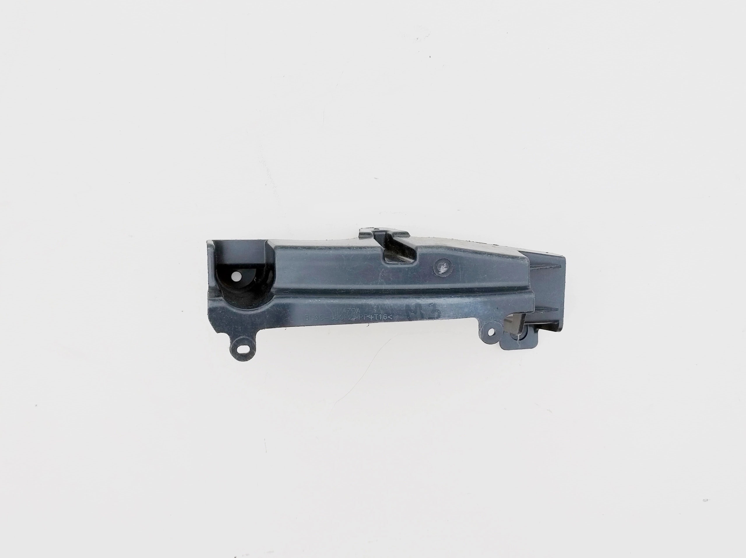 mazda-3-i-bk-slizg-zderzaka-lewy-przod-03-09-bn9c-50-0f2-ed-car.pl-4888045