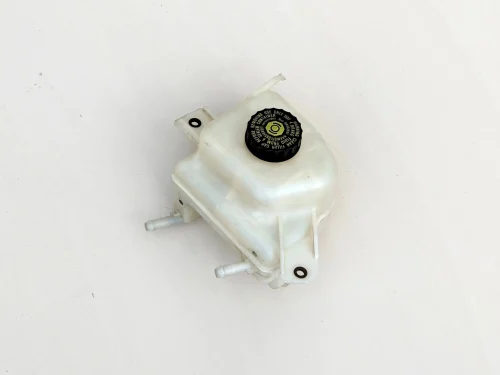 yaris-iii-1-5-hybrid-zbiorniczek-plynu-hamulcowego-14-20-47220-0d181-ed-car.pl-4860764